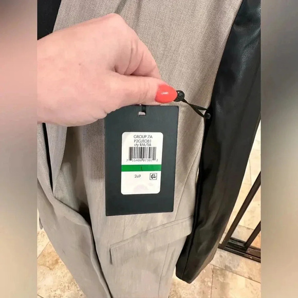 NEW- NWT! DKNY Mixed Media Faux Leather Sleeve Longline Jacket - Picture 7 of 7